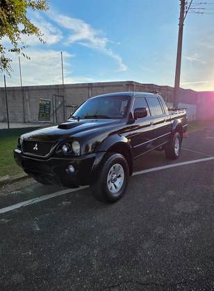 MITSUBISHI L200 2.5 SPORT HPE 4X4 CD 8V TURBO INTERCOOLER DIESEL 4P AUTOMÁTICO MITSUBISHI L200 2.5 SPORT HPE 4X4 CD 8V TURBO INTERCOOLER DIESEL 4P AUTOMÁTICO